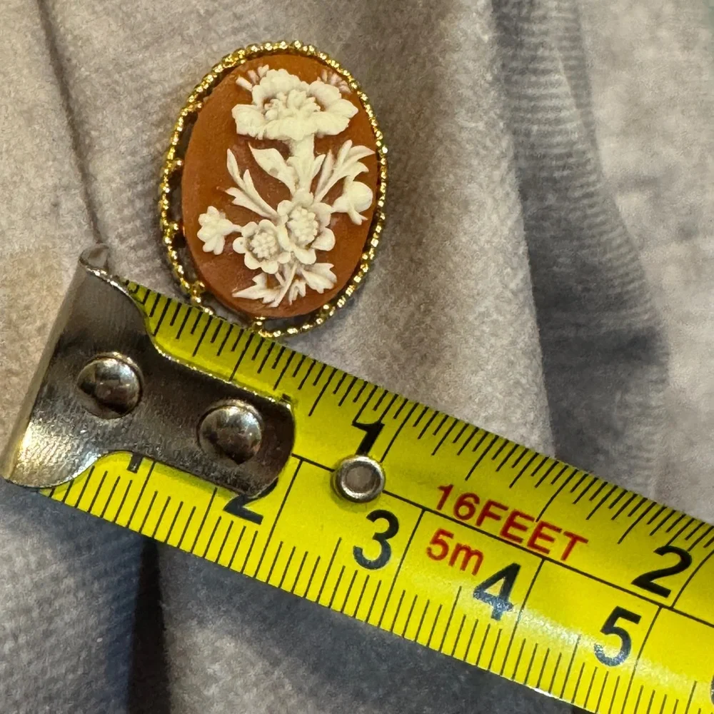 Vintage Floral Cameo‎ Brooch by Trifari